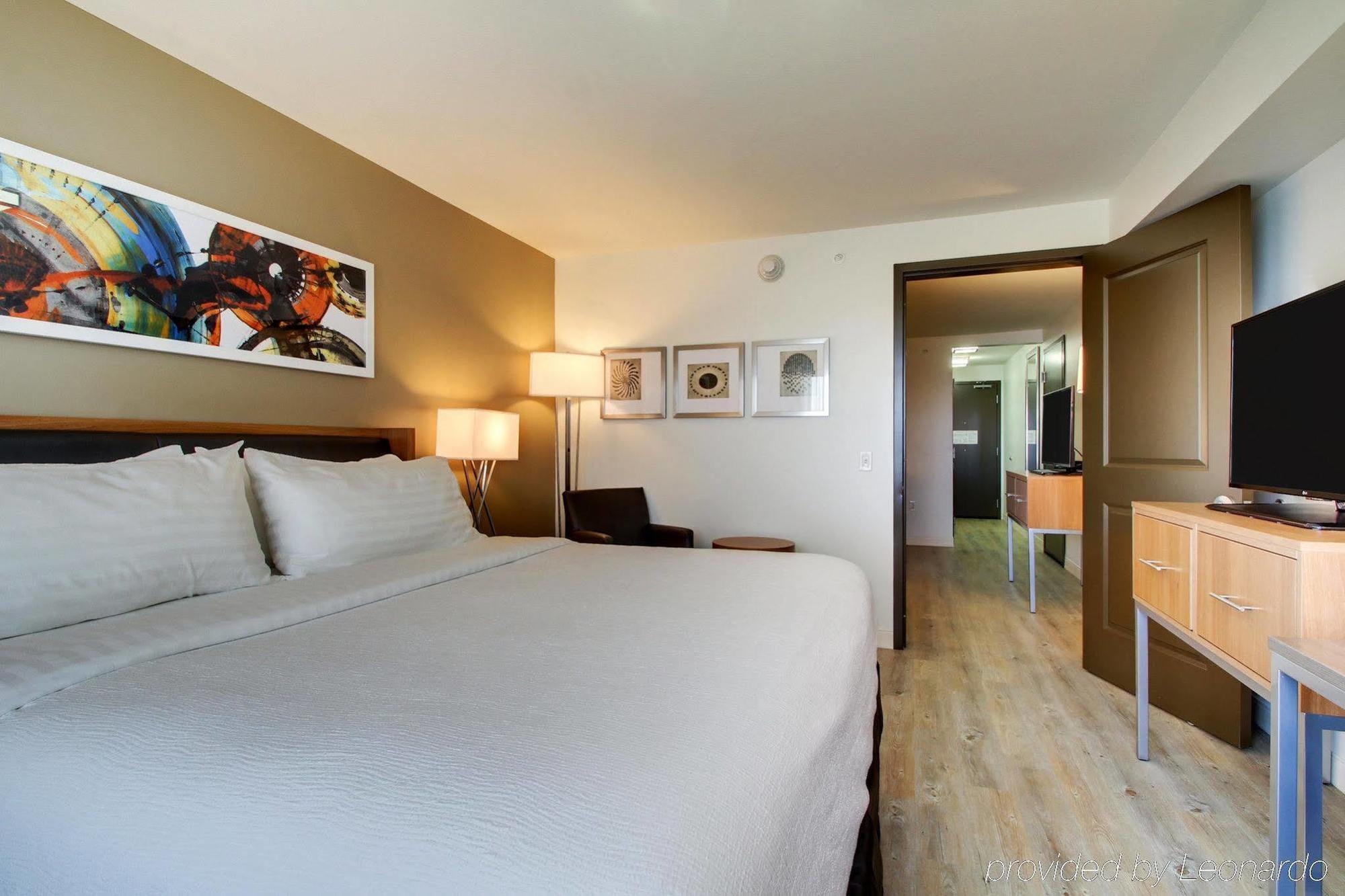 Holiday Inn & Suites Peoria At Grand Prairie By Ihg Εξωτερικό φωτογραφία