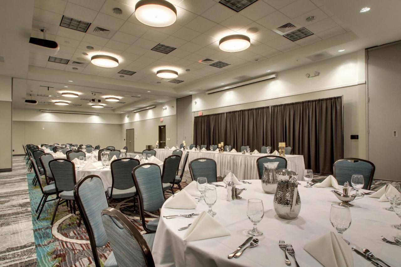 Holiday Inn & Suites Peoria At Grand Prairie By Ihg Εξωτερικό φωτογραφία