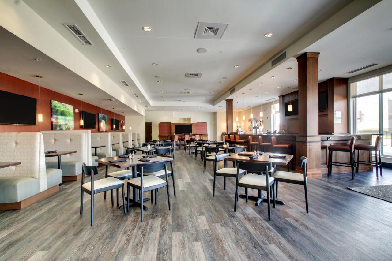 Holiday Inn & Suites Peoria At Grand Prairie By Ihg Εξωτερικό φωτογραφία