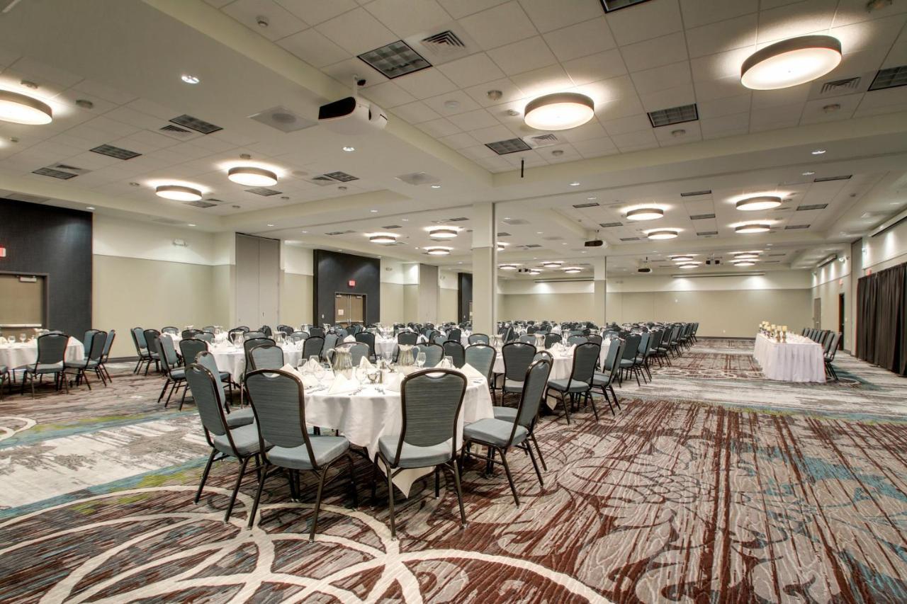 Holiday Inn & Suites Peoria At Grand Prairie By Ihg Εξωτερικό φωτογραφία